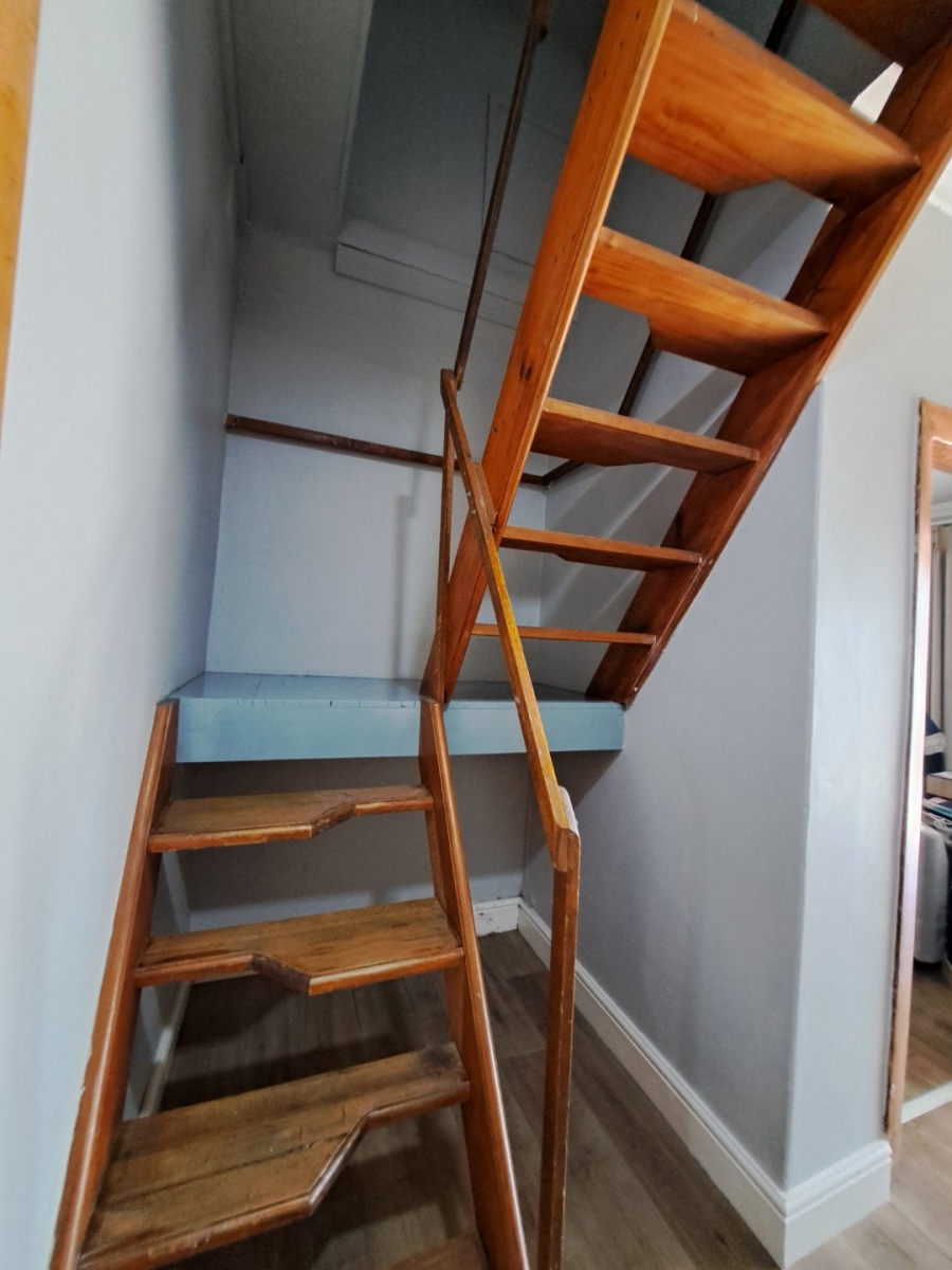 4 Bedroom Property for Sale in Lansdowne Western Cape